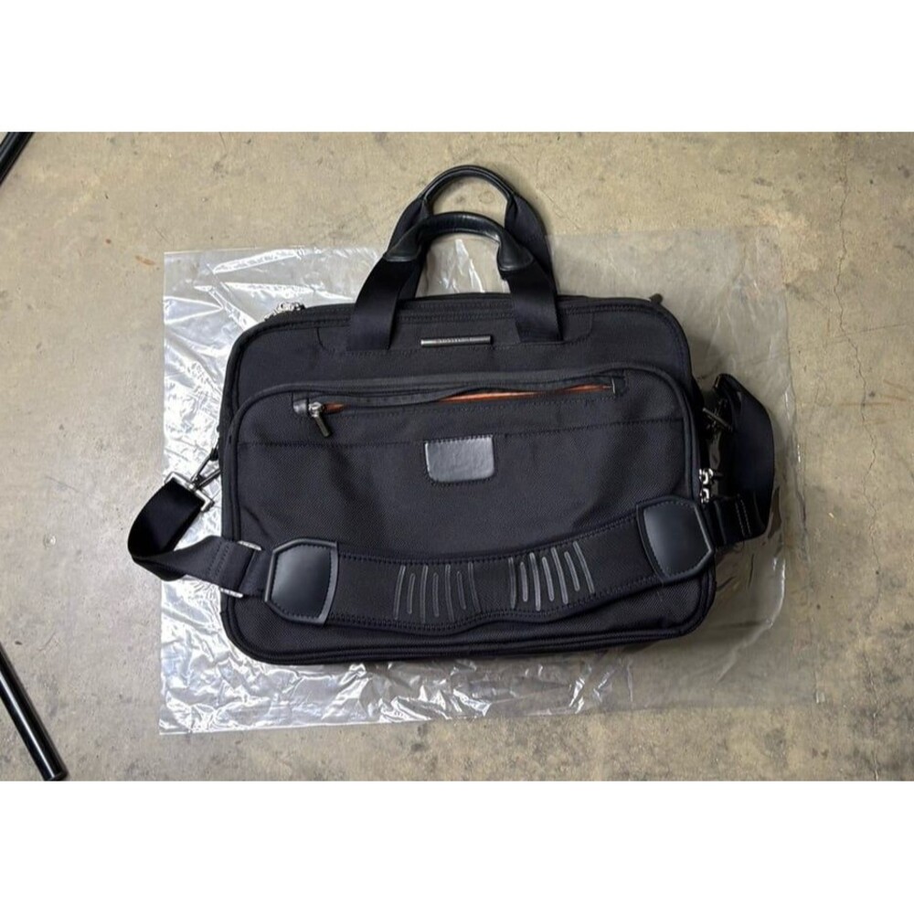 Briggs & Riley Medium Expandable Briefcase Black Nylon and Leather KB302X-4